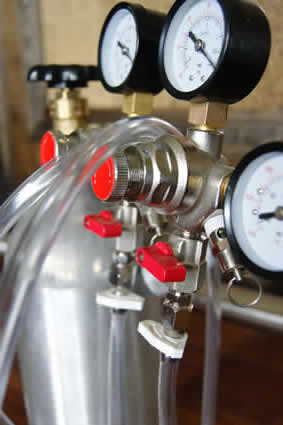 Setting Up a Force Carbonation Manifold